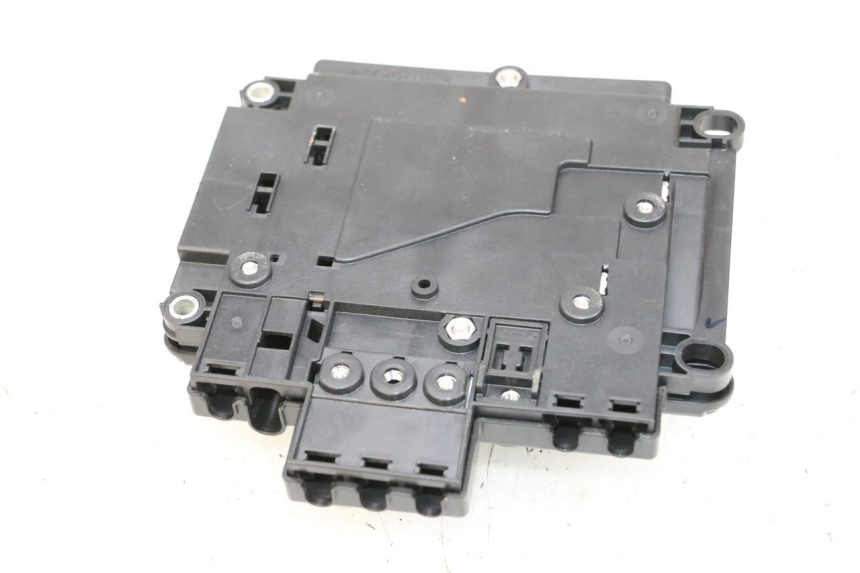 photo de RELE YAMAHA NEO'S CORE 1 (2022 - 2026) - Detalle de la pieza