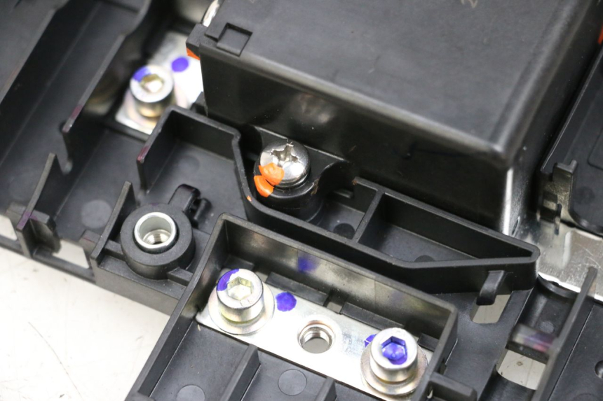 photo de RELE YAMAHA NEO'S CORE 1 (2022 - 2026) - Características distintivas