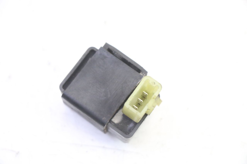 photo de RELE HONDA NTV DEAUVILLE 650 (2001 - 2006)