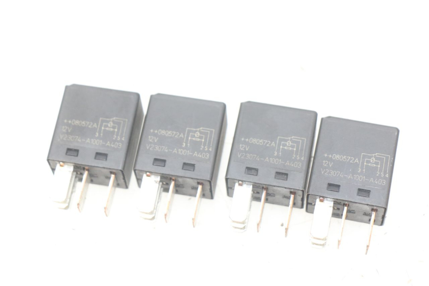 photo de RELÉ ELÉCTRICO PEUGEOT GEOPOLIS 400 (2007 - 2013)
