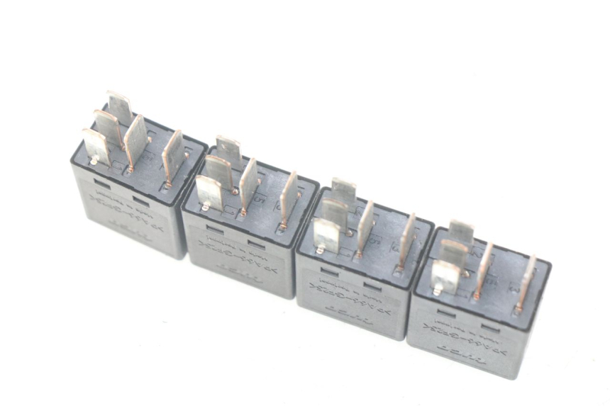 photo de RELÉ ELÉCTRICO PEUGEOT GEOPOLIS 400 (2007 - 2013)
