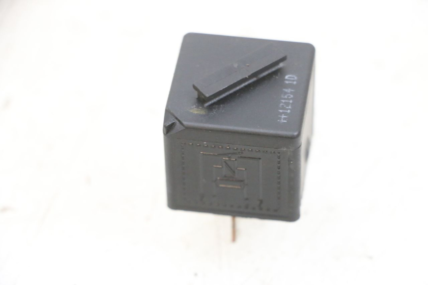 photo de RELÉ ELÉCTRICO BMW R RT ABS 1200 (2010 - 2014) - Detalle de la pieza