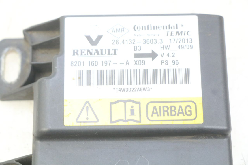 photo de RELE RENAULT TWIZY 45 (2012 - 2019)