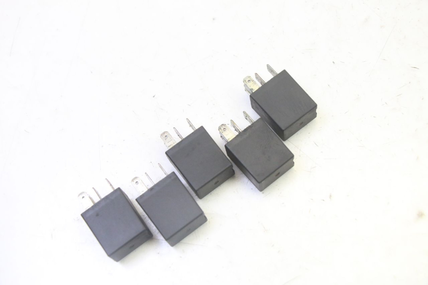 photo de RELE PEUGEOT SATELIS 125 (2013 - 2018)