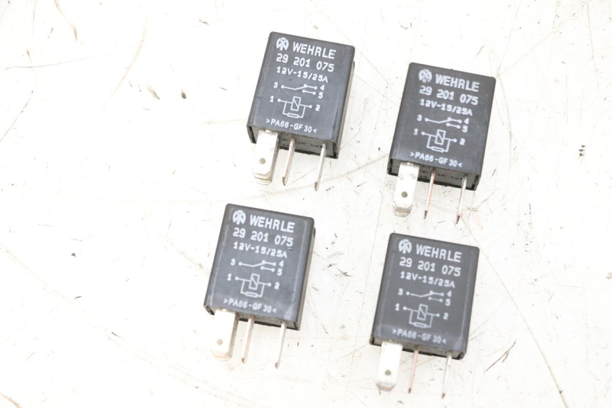 photo de RELE PEUGEOT SATELIS 125 (2013 - 2018) - Vista principal