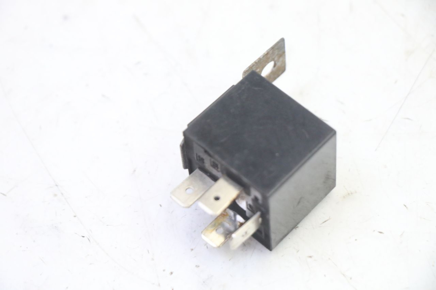 photo de RELE HONDA ST PAN EUROPEAN 1300 (2002 - 2013)