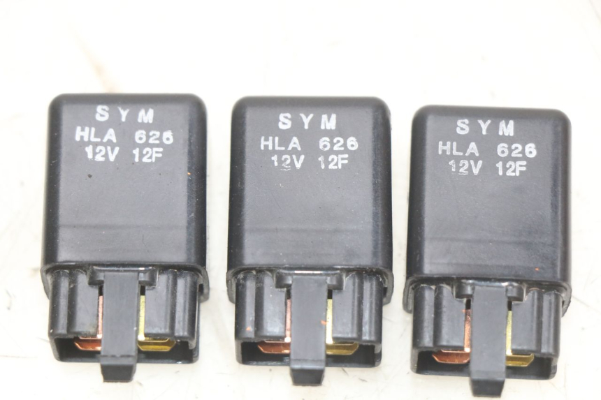 photo de RELÉ ELÉCTRICO SYM GTS EFI 125 (2012 - 2016)