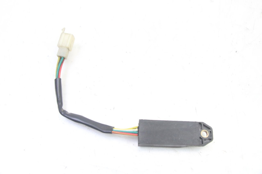 photo de RELÉ ELÉCTRICO PEUGEOT TWEET 4T 50 (2014 - 2019)