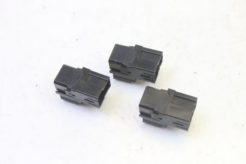 photo de RELÉ ELÉCTRICO YAMAHA X-MAX XMAX 125 (2010 - 2014)