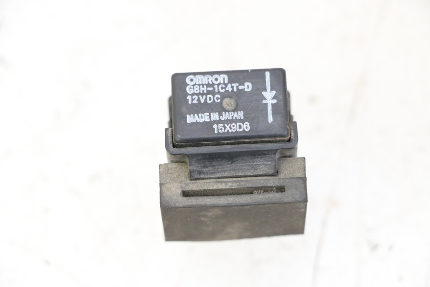 photo de RELE YAMAHA XJN DIVERSION 600 (2000 - 2003)