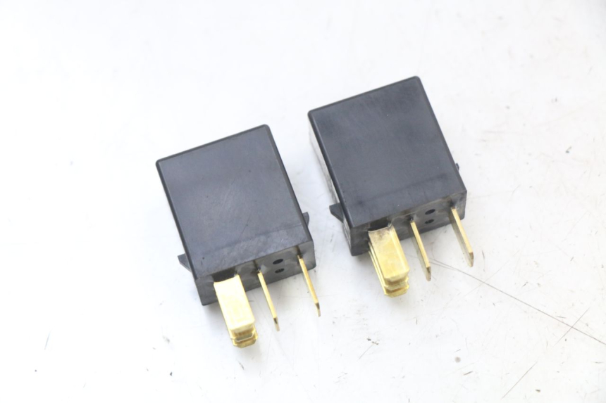 photo de RELÉ ELÉCTRICO YAMAHA FJR ABS 1300 (2006 - 2012)
