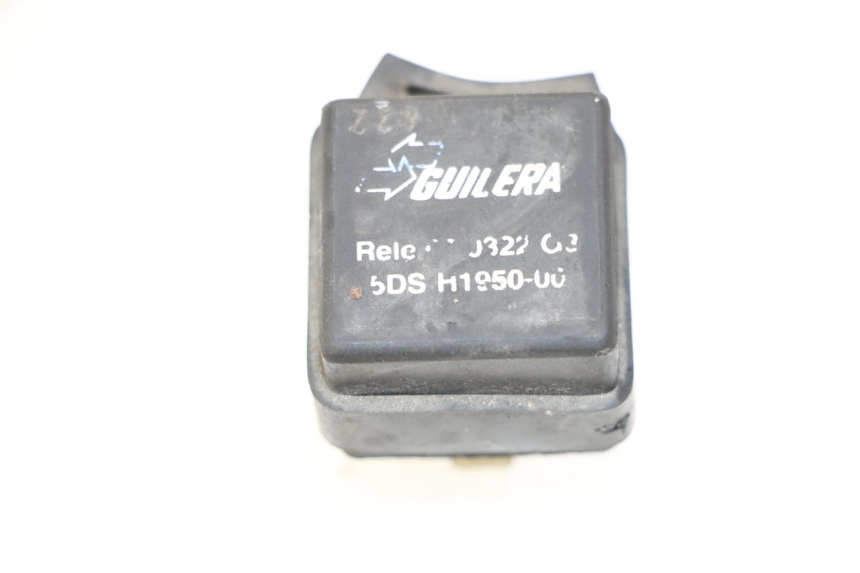 photo de RELÉ ELÉCTRICO YAMAHA YP MAJESTY 125 (2007 - 2010)