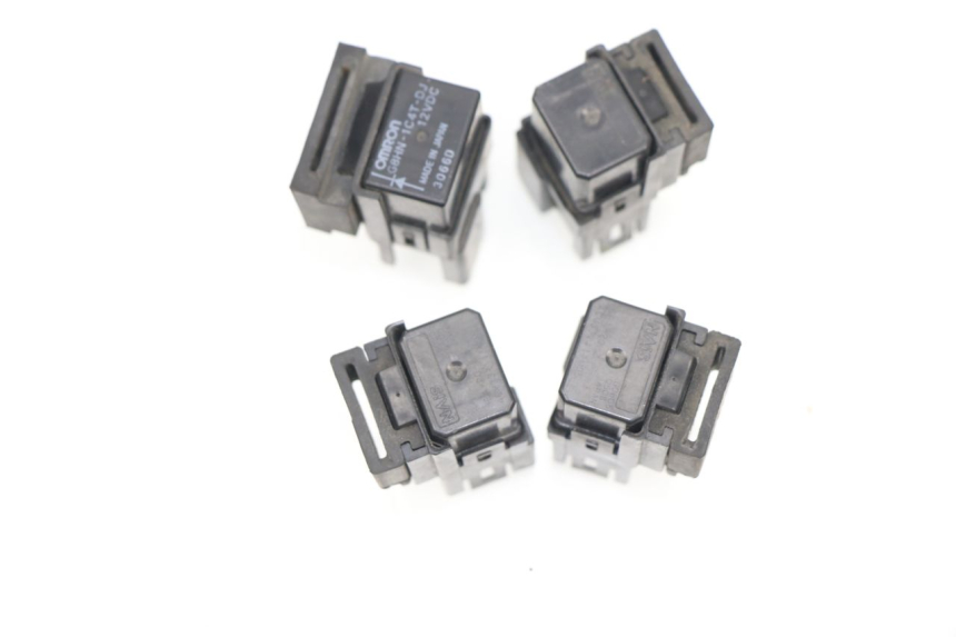 photo de RELÉ ELÉCTRICO YAMAHA YP MAJESTY 400 (2004 - 2008)