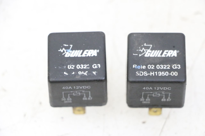 photo de RELÉ ELÉCTRICO YAMAHA YP MAJESTY 125 (2002 - 2006)