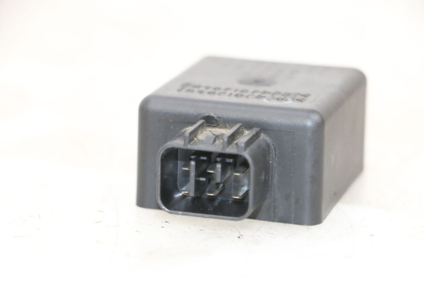 photo de RELE KAWASAKI ZR 7 750 (1999 - 2001) - Detalle de la pieza