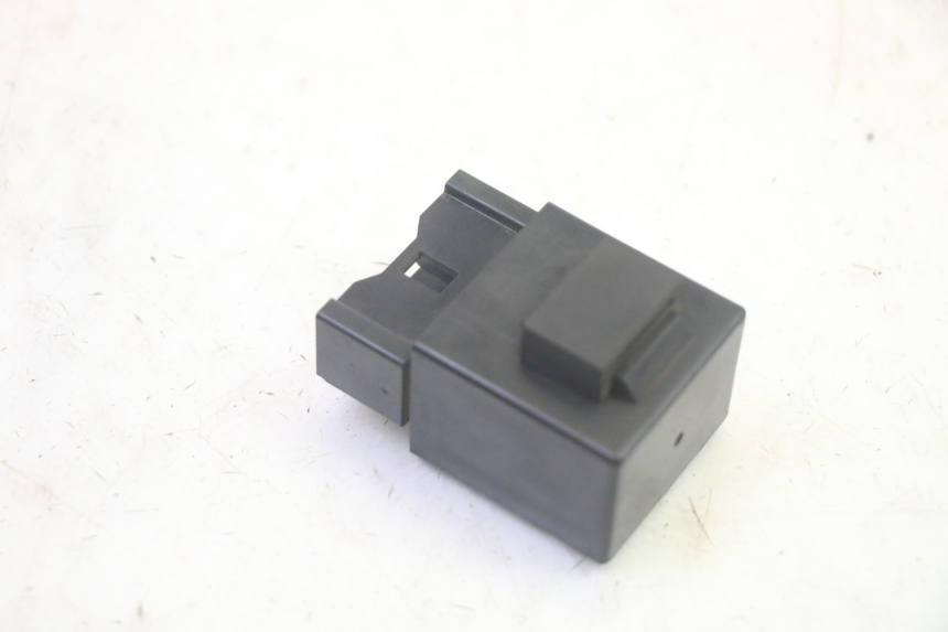 photo de RELÉ BOMBA COMBUSTIBLE YAMAHA FJR ABS 1300 (2006 - 2012) - Zoom estado de uso