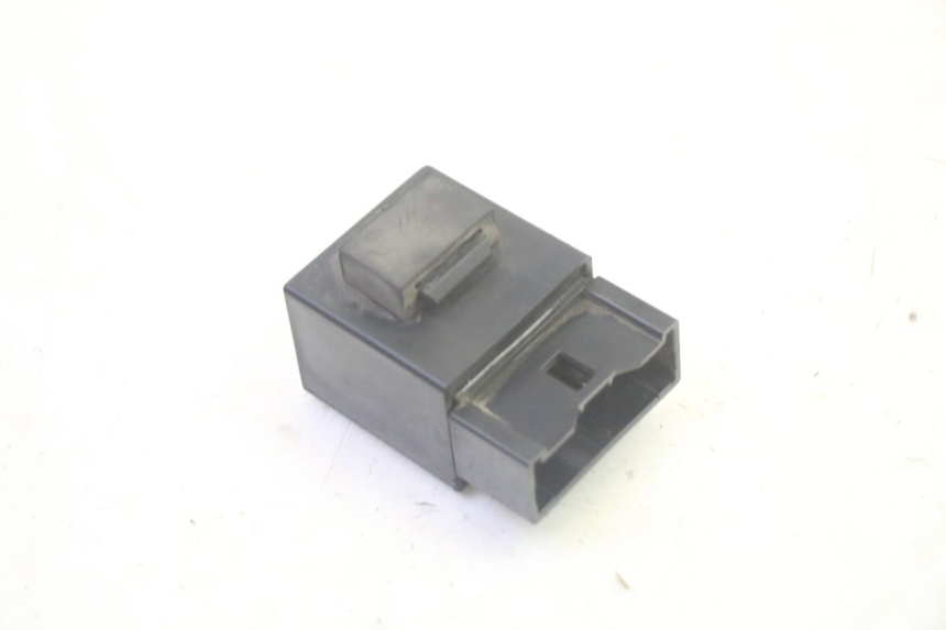 photo de RELÉ BOMBA COMBUSTIBLE YAMAHA FJR ABS 1300 (2006 - 2012) - Zoom estado de uso