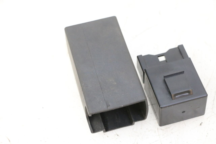 photo de RELÉ BOMBA COMBUSTIBLE YAMAHA MT-07 MT07 ABS 700 (2014 - 2017)