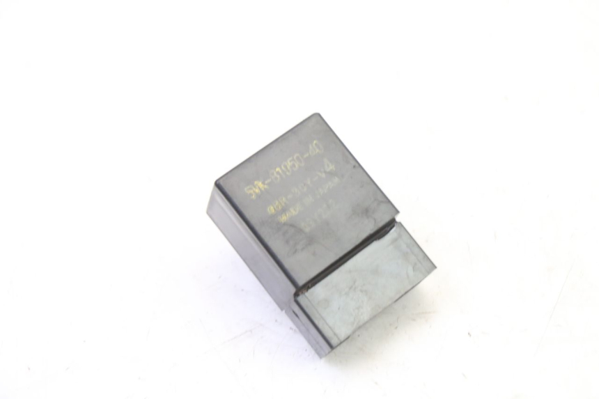 photo de RELÉ BOMBA COMBUSTIBLE YAMAHA XJ6 ABS 600 (2008 - 2016)
