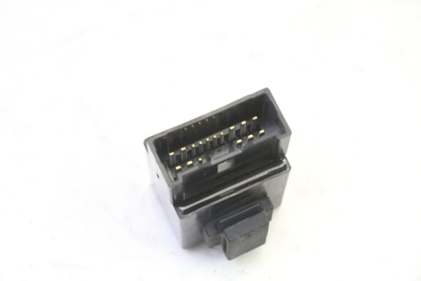 photo de RELÉ BOMBA COMBUSTIBLE YAMAHA XJ6 ABS 600 (2008 - 2016)