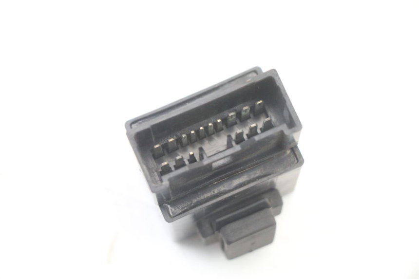 photo de RELÉ BOMBA COMBUSTIBLE YAMAHA XJ6 ABS 600 (2008 - 2016)