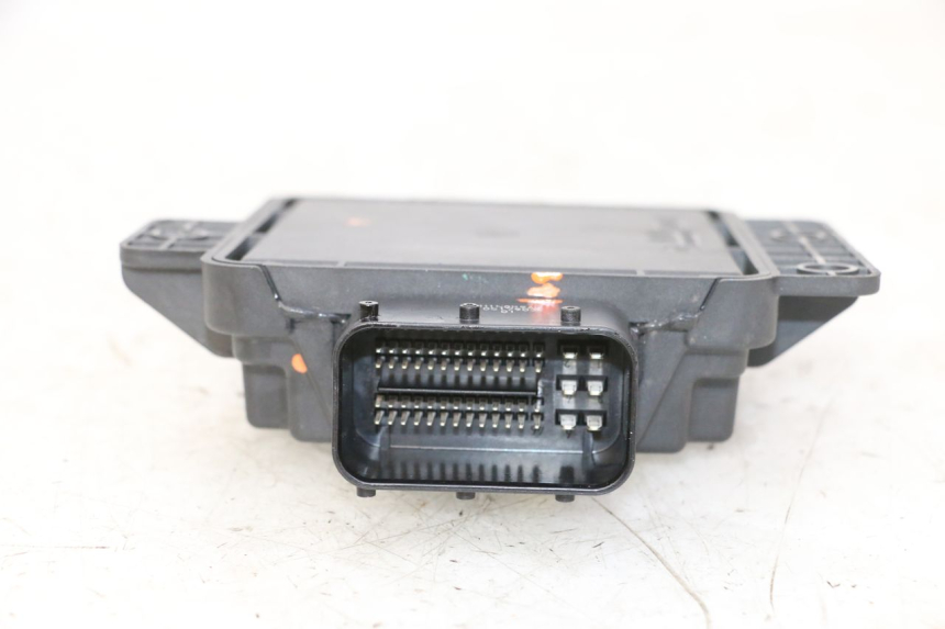 photo de ROLL LOCK RELE PIAGGIO MP3 HPE 310 (2024 - 2025)