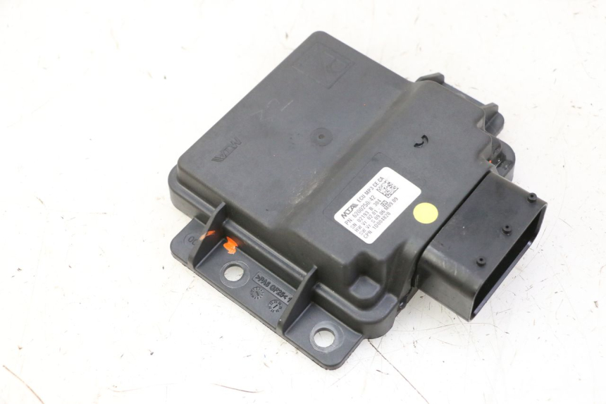 photo de ROLL LOCK RELE PIAGGIO MP3 HPE 310 (2024 - 2025)