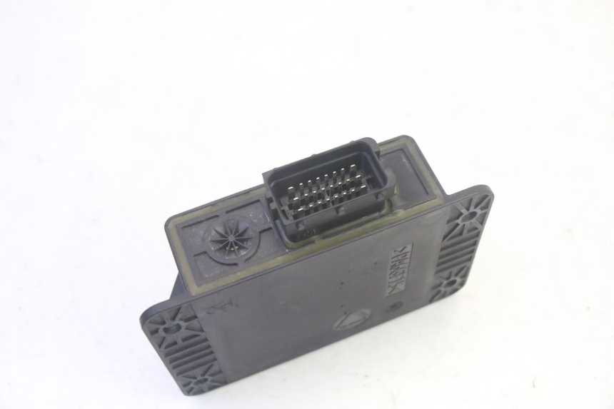 photo de RELE DE BLOQUEO DE RUEDA PIAGGIO MP3 LT 400 (2007 - 2012) - Primer plano técnico