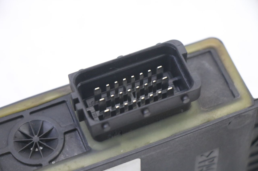 photo de ROLL LOCK RELE PIAGGIO MP3 500 (2011 - 2015)