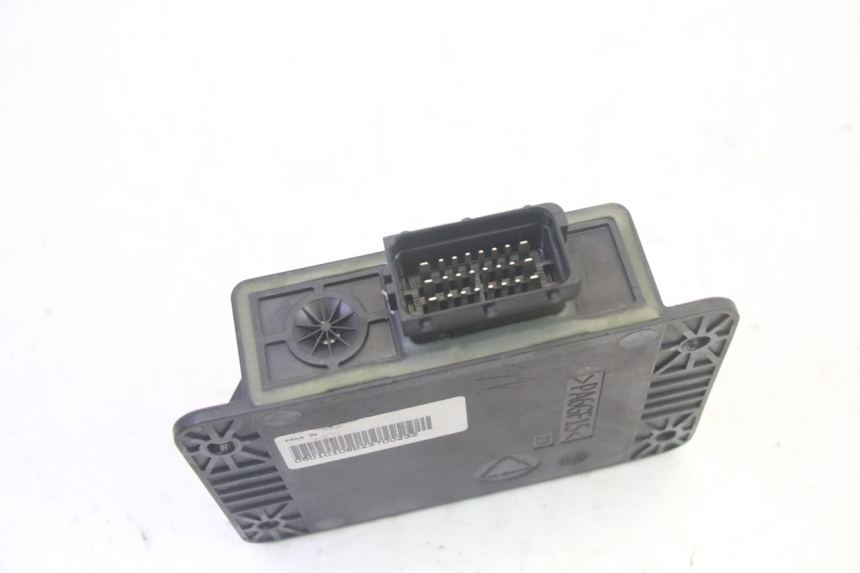 photo de ROLL LOCK RELE PIAGGIO MP3 500 (2016 - 2018) - Otra perspectiva