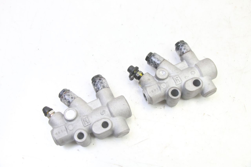 photo de REPARTIDOR FRENO PIAGGIO MP3 HPE 310 (2024 - 2025)