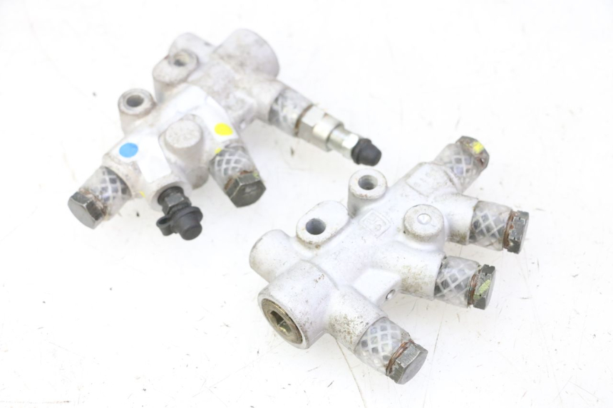 photo de DISTRIBUIDOR DE FRENO PIAGGIO MP3 RL 250 (2007 - 2010)