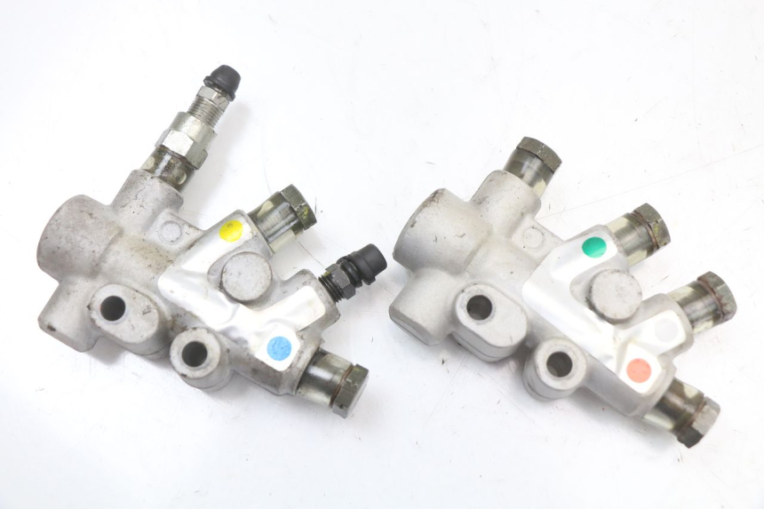 photo de DISTRIBUIDOR DE FRENO PIAGGIO MP3 500 (2011 - 2015)