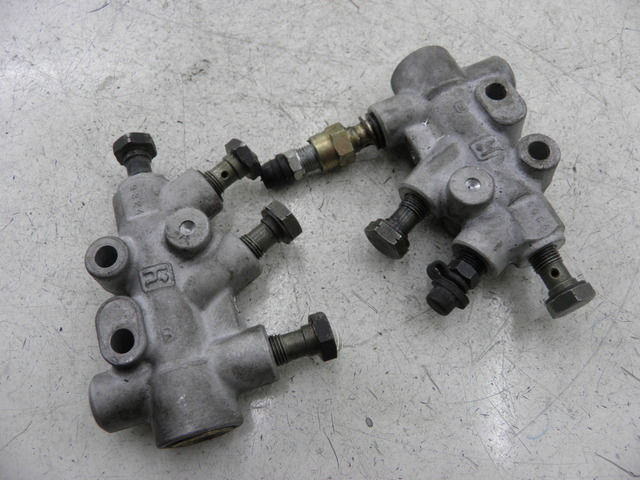 photo de DISTRIBUIDOR DE FRENO PIAGGIO MP3 RL 250 (2007 - 2010)