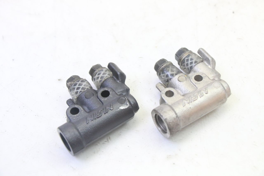 photo de REPARTIDOR FRENO PEUGEOT SATELIS 125 (2013 - 2018)