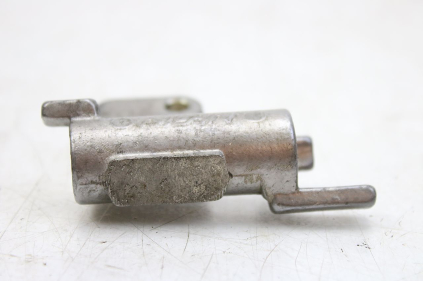 photo de DISTRIBUIDOR DE FRENO SUZUKI SV S 650 (1999 - 2002)