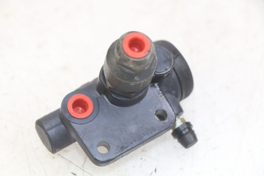 photo de REPARTIDOR DE FRENO PIAGGIO X9 125 (2000 - 2003)