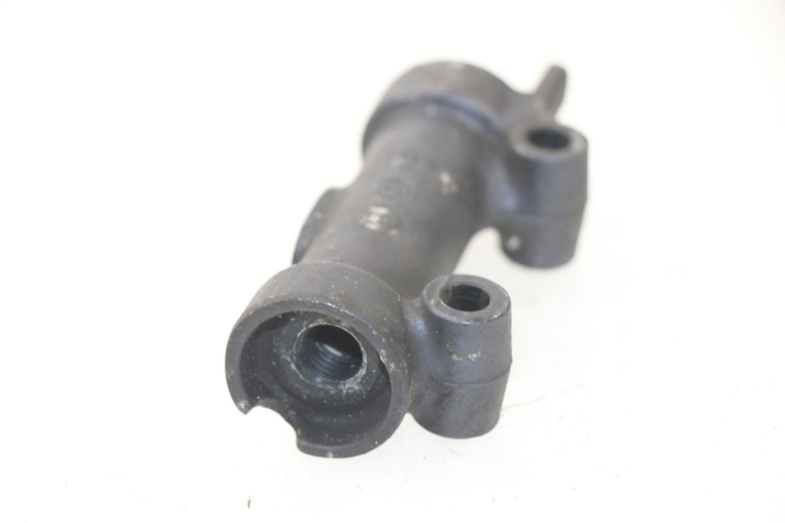 photo de DISTRIBUIDOR DE FRENO KAWASAKI ZZR 600 (1995 - 2004)