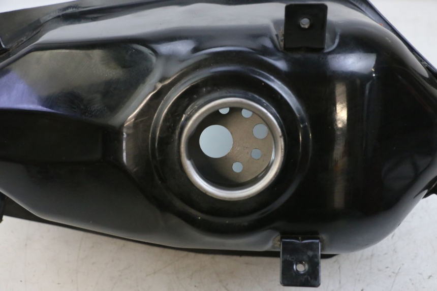 photo de DEPOSITO FUEL MAG POWER BOMBERS 4T 50 (2016 - 2026) - Zoom estado de uso