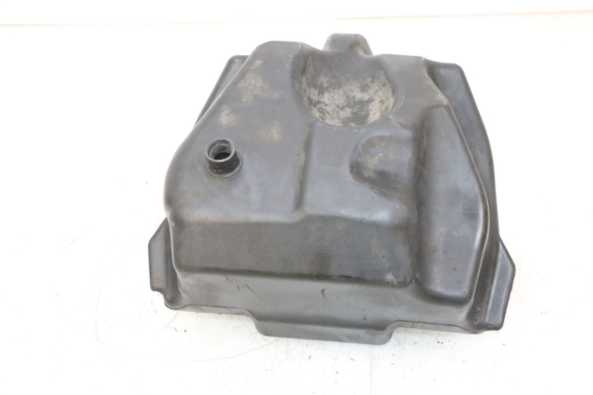 photo de DEPOSITO FUEL MBK BOOSTER SPIRIT NAKED 50 (2004 - 2017) - Detalle de la pieza