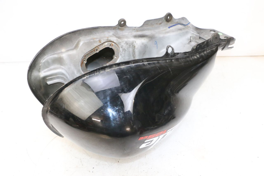 photo de DEPOSITO FUEL KSR CODE 125 (2018 - 2020) - Primer plano técnico