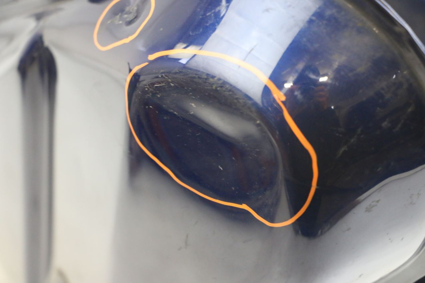 photo de DEPOSITO FUEL SUZUKI DL V STROM 1000 (2002 - 2007) - Vista general del producto