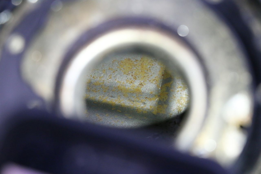 photo de DEPOSITO FUEL KAWASAKI GPZ RX 1000 (1986 - 1988) - Zoom estado de uso