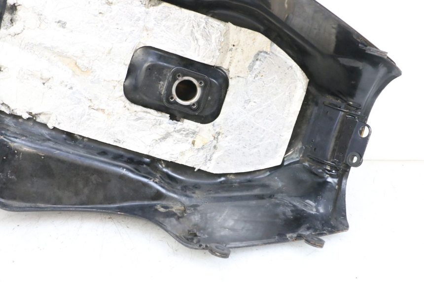 photo de DEPOSITO FUEL KAWASAKI GPZ RX 1000 (1986 - 1988) - Recambio usado revisado