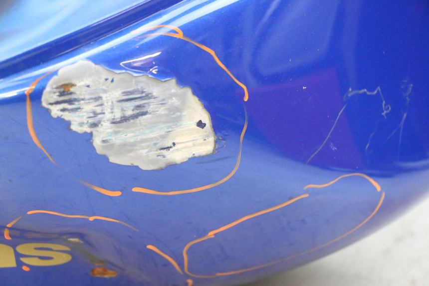 photo de DEPOSITO FUEL SUZUKI GSF S BANDIT 600 (2000 - 2004) - Detalle de la pieza