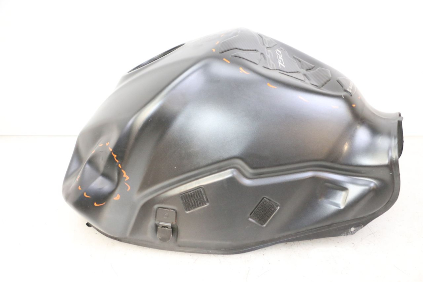photo de DEPOSITO FUEL SUZUKI GSR 750 (2011 - 2017)