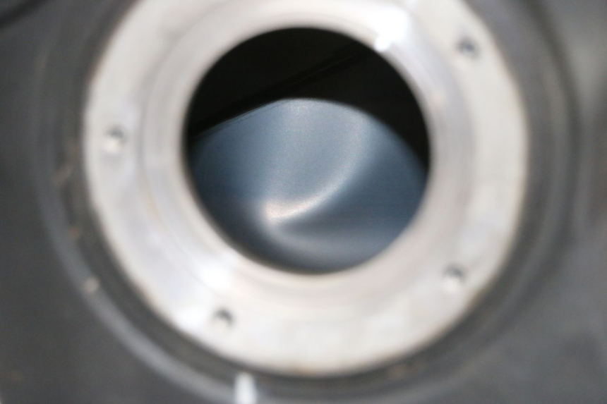 photo de DEPOSITO FUEL SUZUKI GSR 750 (2011 - 2017)