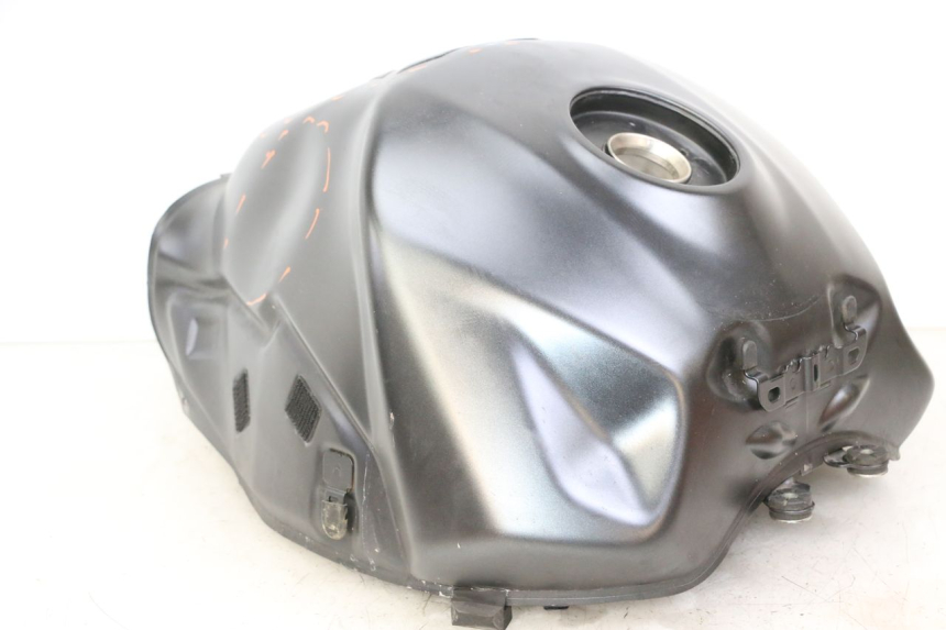 photo de DEPOSITO FUEL SUZUKI GSR 750 (2011 - 2017)
