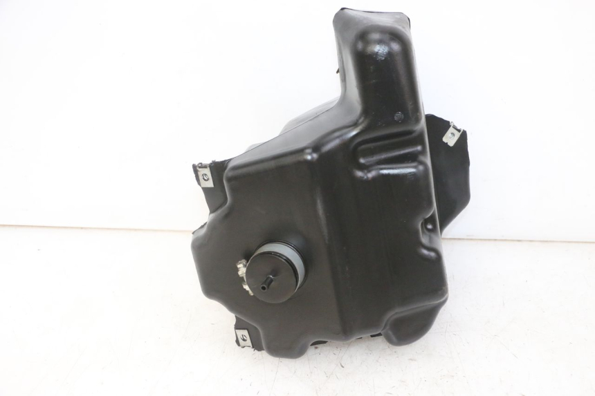 photo de DEPOSITO FUEL PEUGEOT JET FORCE CARBU 50 (2003 - 2016)