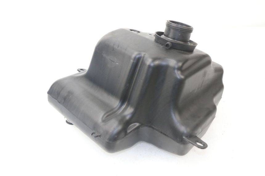 photo de DEPOSITO FUEL PEUGEOT KISBEE 2T 50 (2010 - 2017)